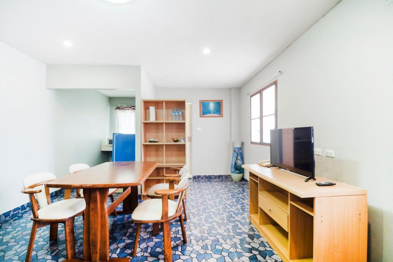 Oyo 663 Green Beach Room Pattaya Exterior photo
