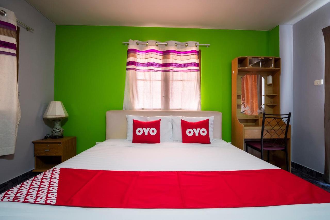 Oyo 663 Green Beach Room Pattaya Exterior photo