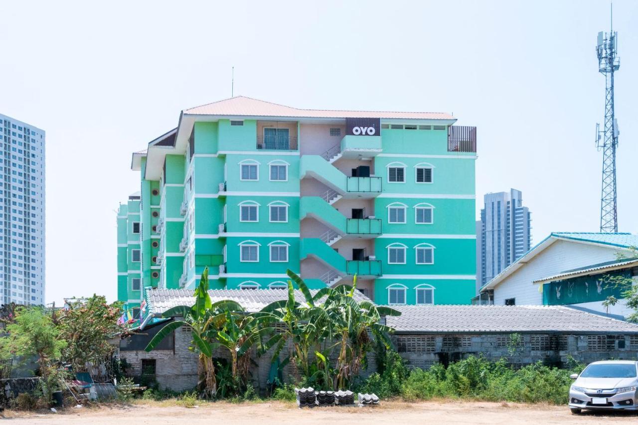 Oyo 663 Green Beach Room Pattaya Exterior photo