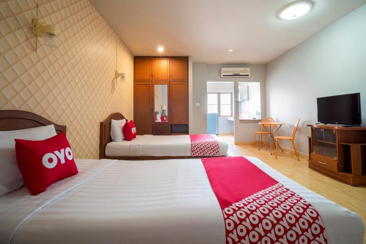 Oyo 663 Green Beach Room Pattaya Exterior photo