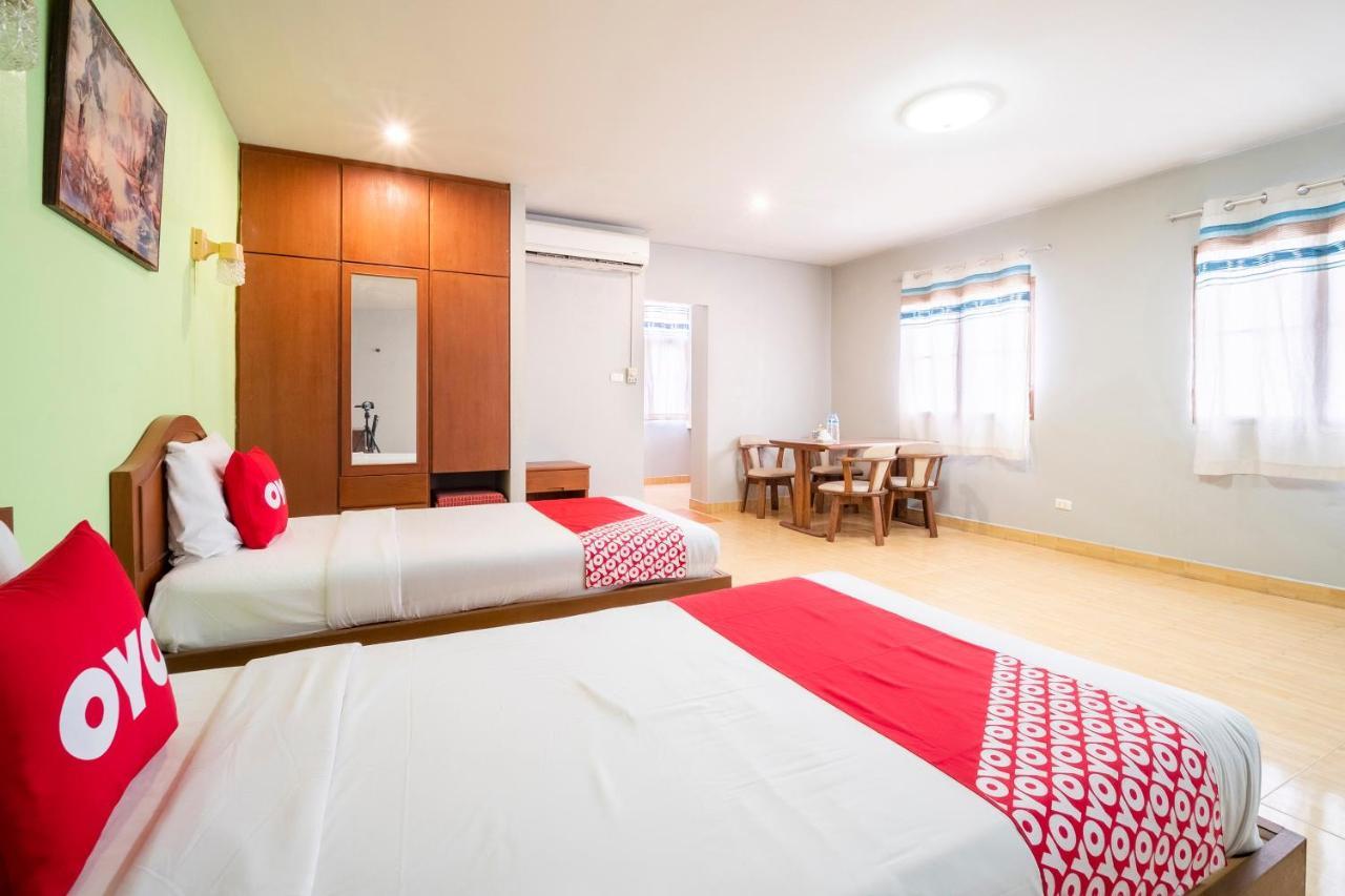 Oyo 663 Green Beach Room Pattaya Exterior photo
