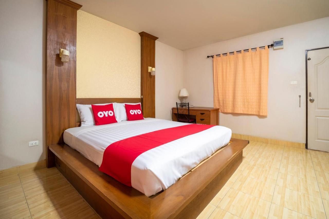 Oyo 663 Green Beach Room Pattaya Exterior photo